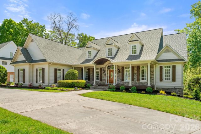 7601 Crossing Ridge Drive, Belews Creek, NC 27009