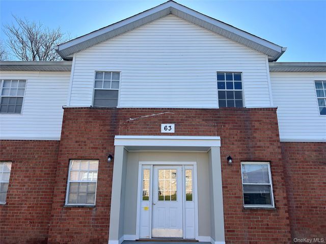 63 Kenwood Drive, New Windsor, NY 12553