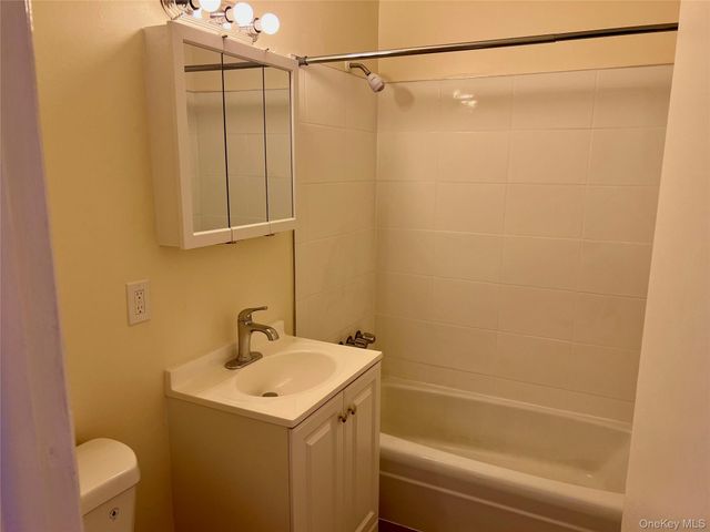 63 Kenwood Drive, New Windsor, NY 12553