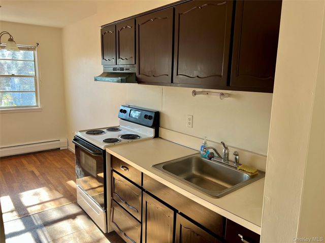 63 Kenwood Drive, New Windsor, NY 12553