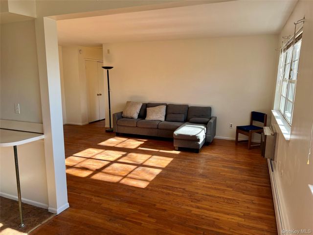 63 Kenwood Drive, New Windsor, NY 12553