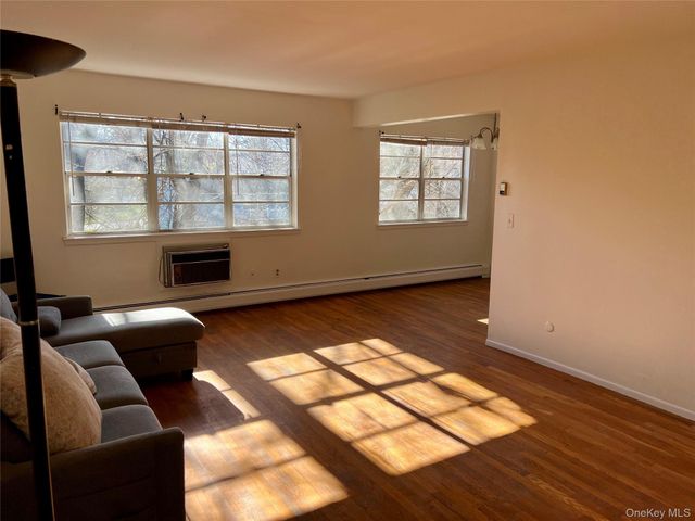 63 Kenwood Drive, New Windsor, NY 12553