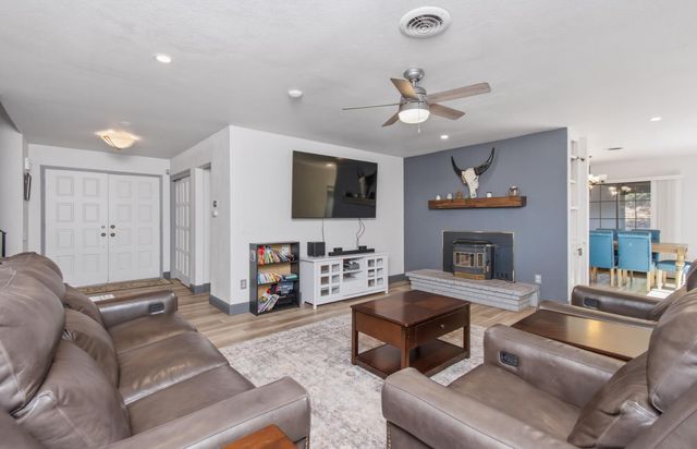 5785 Dolomite Dr, El Dorado, CA 95623