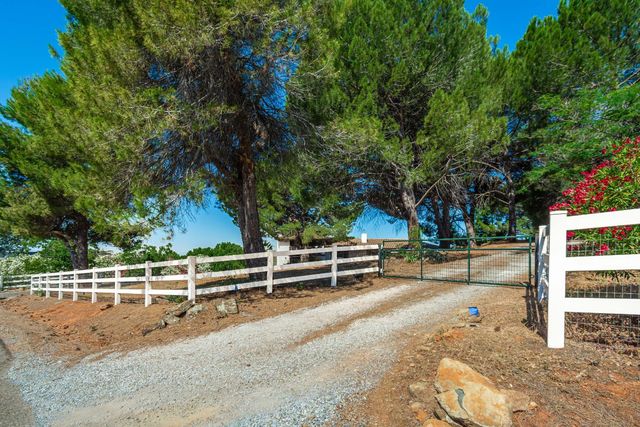 5785 Dolomite Dr, El Dorado, CA 95623