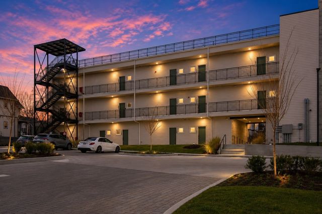 1310 Lischey Ave Apt 206, Nashville, TN 37207