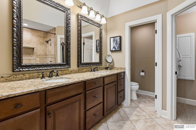 2337 N 133rd Circle, Omaha, NE 68164