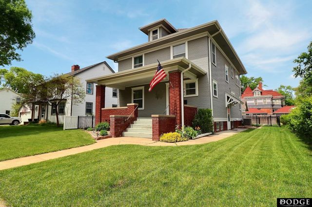742 E 4th Street, Fremont, NE 68025