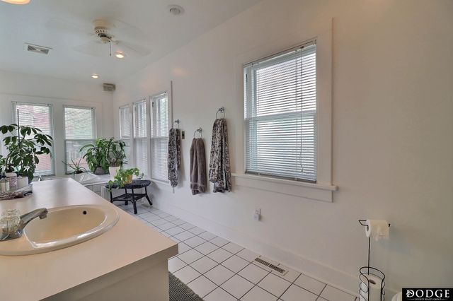 742 E 4th Street, Fremont, NE 68025