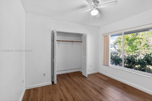 9900 SW 164th Terrace, Miami, FL 33157