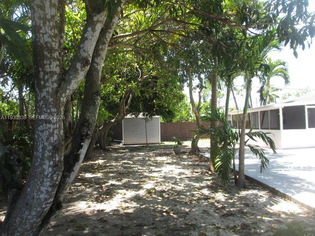 9900 SW 164th Terrace, Miami, FL 33157
