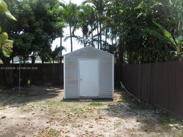 9900 SW 164th Terrace, Miami, FL 33157