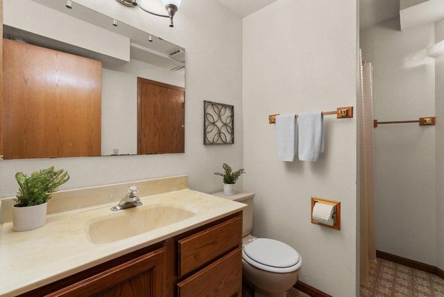 2725 Whitlock Road, Madison, WI 53719