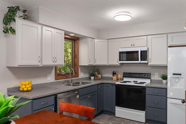 2725 Whitlock Road, Madison, WI 53719