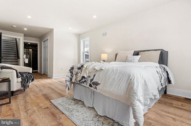 309 UNION AVE, Cherry Hill, NJ 08002