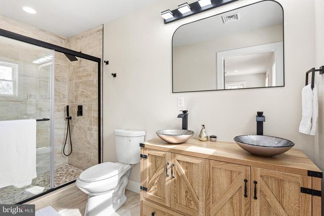 309 UNION AVE, Cherry Hill, NJ 08002