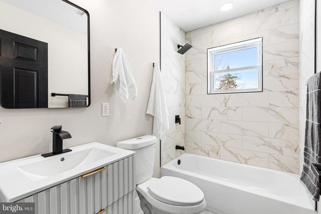 309 UNION AVE, Cherry Hill, NJ 08002