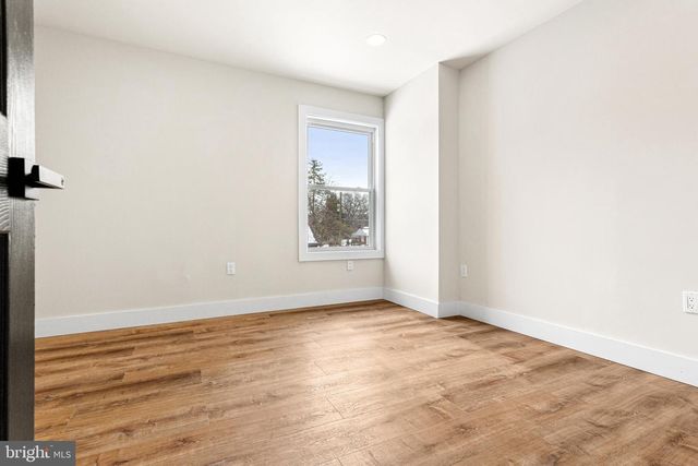 309 UNION AVE, Cherry Hill, NJ 08002