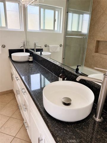 648 Loma, Hermosa Beach, CA 90254