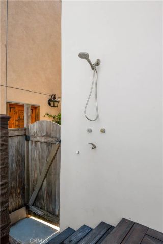 648 Loma, Hermosa Beach, CA 90254