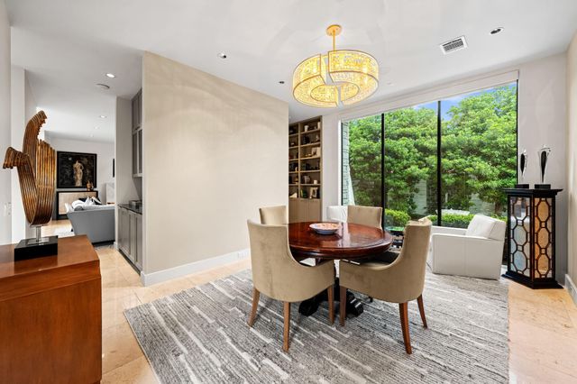 2114 Potomac Drive A, Houston, TX 77057