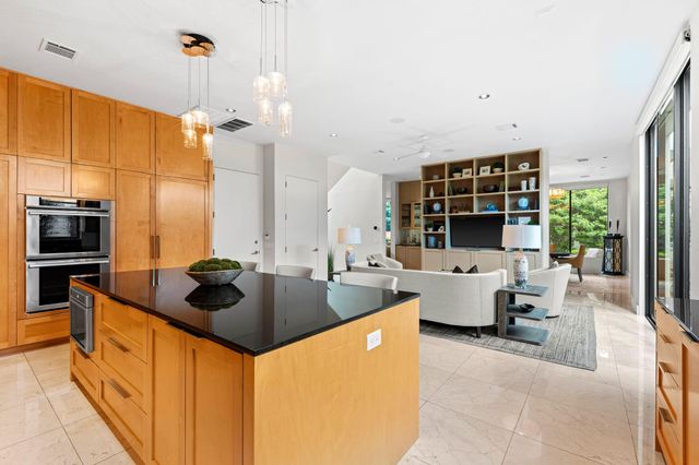 2114 Potomac Drive A, Houston, TX 77057