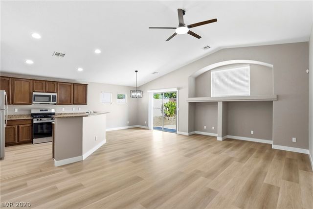 3024 Bublin Bay Avenue, North Las Vegas, NV 89081