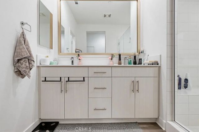 2538 Valentina Way 5, Commerce, CA 90040