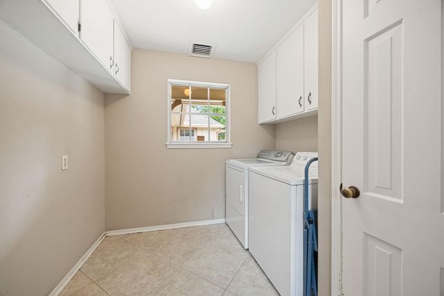 13515 Perthshire Road, Houston, TX 77079