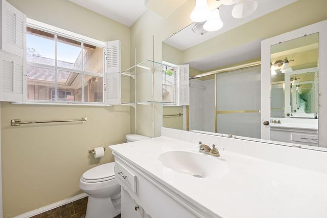 13515 Perthshire Road, Houston, TX 77079