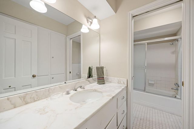 13515 Perthshire Road, Houston, TX 77079