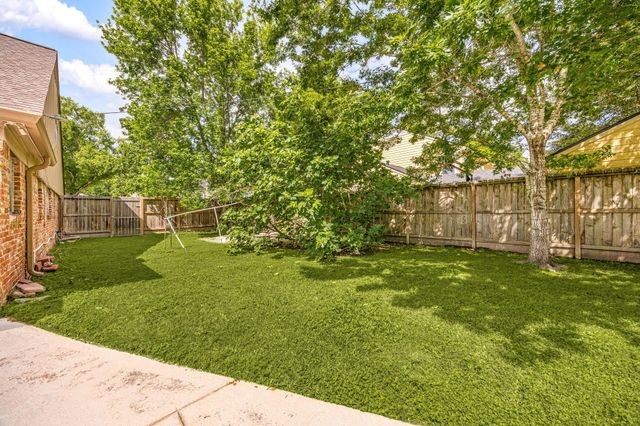 13515 Perthshire Road, Houston, TX 77079