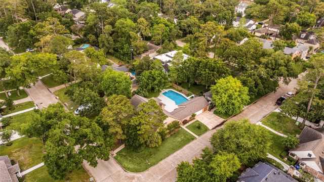 13515 Perthshire Road, Houston, TX 77079