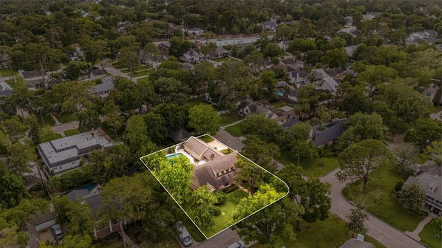 13515 Perthshire Road, Houston, TX 77079