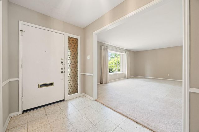 13515 Perthshire Road, Houston, TX 77079