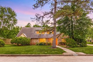 13515 Perthshire Road, Houston, TX 77079