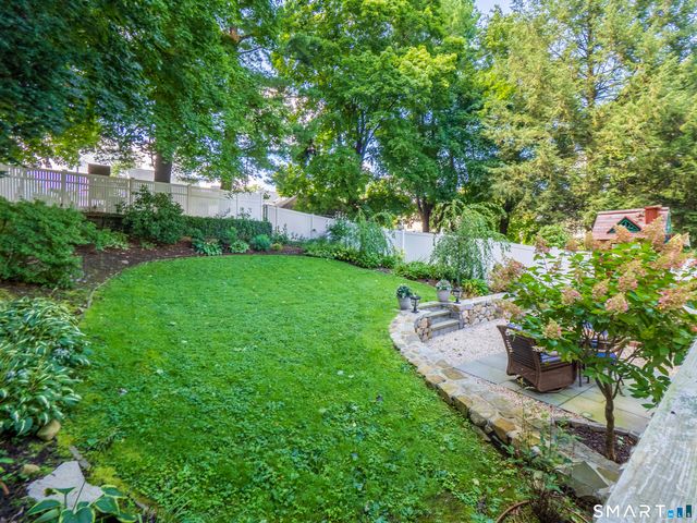 26 Abbott Avenue, Ridgefield, CT 06877
