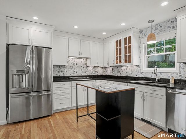 26 Abbott Avenue, Ridgefield, CT 06877