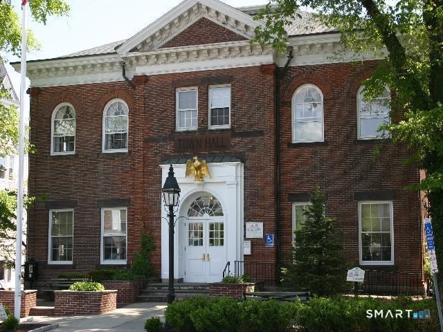 26 Abbott Avenue, Ridgefield, CT 06877