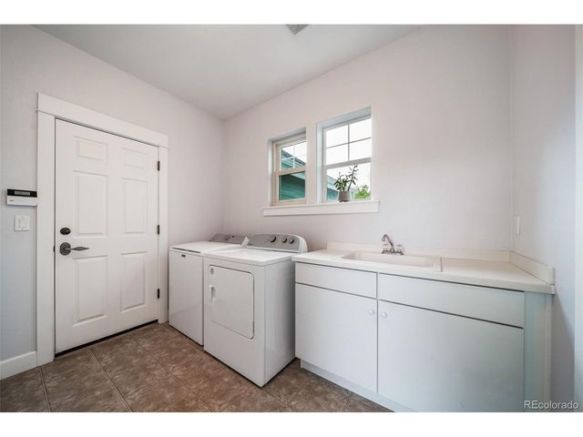 5464 Killen Ave, Castle Rock, CO 80104