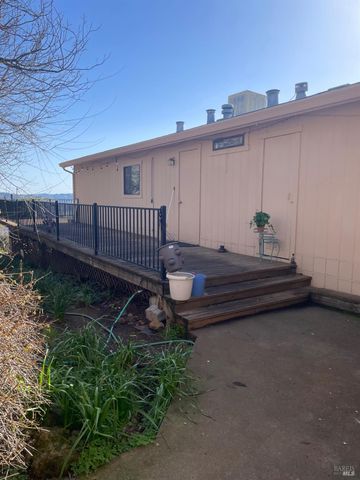 7630 Walnut Ln, Lower Lake, CA 95457