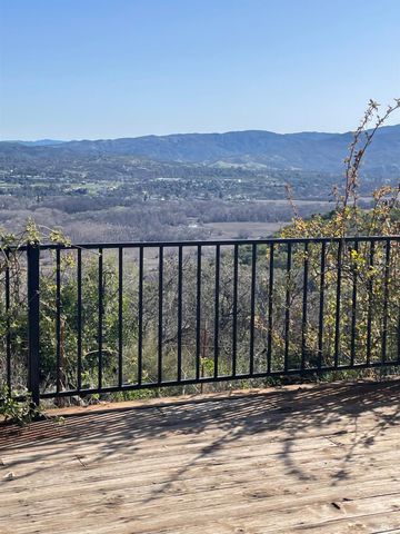 7630 Walnut Ln, Lower Lake, CA 95457