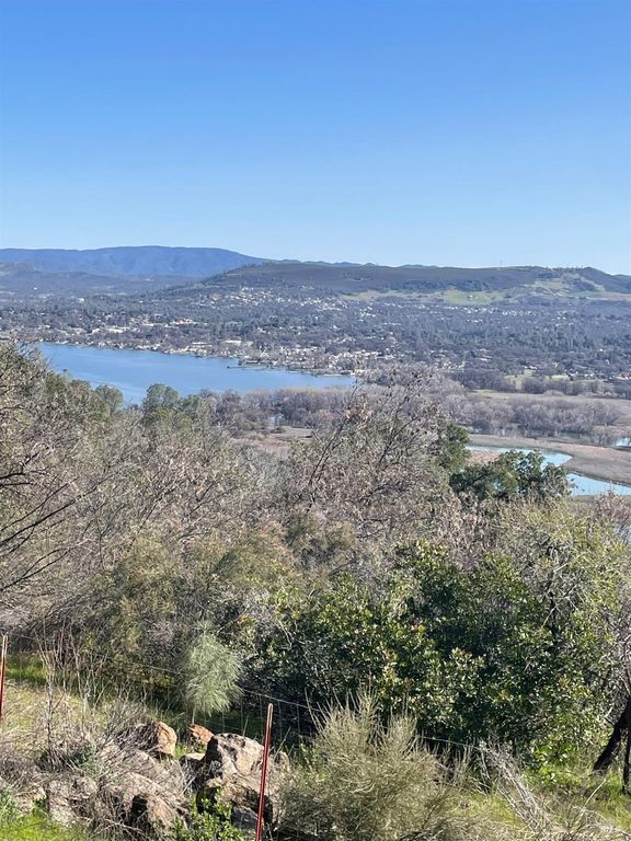 7630 Walnut Ln, Lower Lake, CA 95457