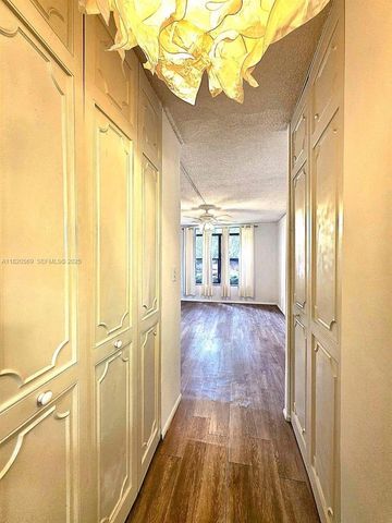 3730 Inverrary Drive H1V, Lauderhill, FL 33319