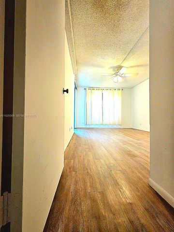 3730 Inverrary Drive H1V, Lauderhill, FL 33319