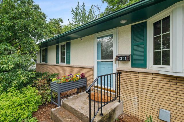 4314 Mcleod Street NE, Columbia Heights, MN 55421