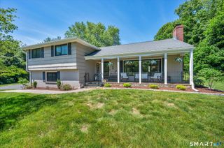 88 Meadow Wood Road, Branford, CT 06405