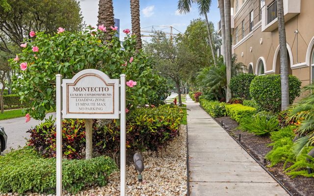 616 Clearwater Park Road 1203, West Palm Beach, FL 33401