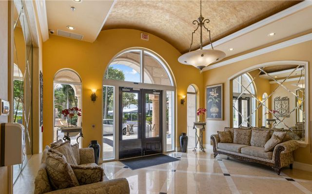 616 Clearwater Park Road 1203, West Palm Beach, FL 33401