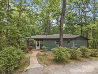 10a Lakemont Cottage Trail, Flat Rock, NC 28731