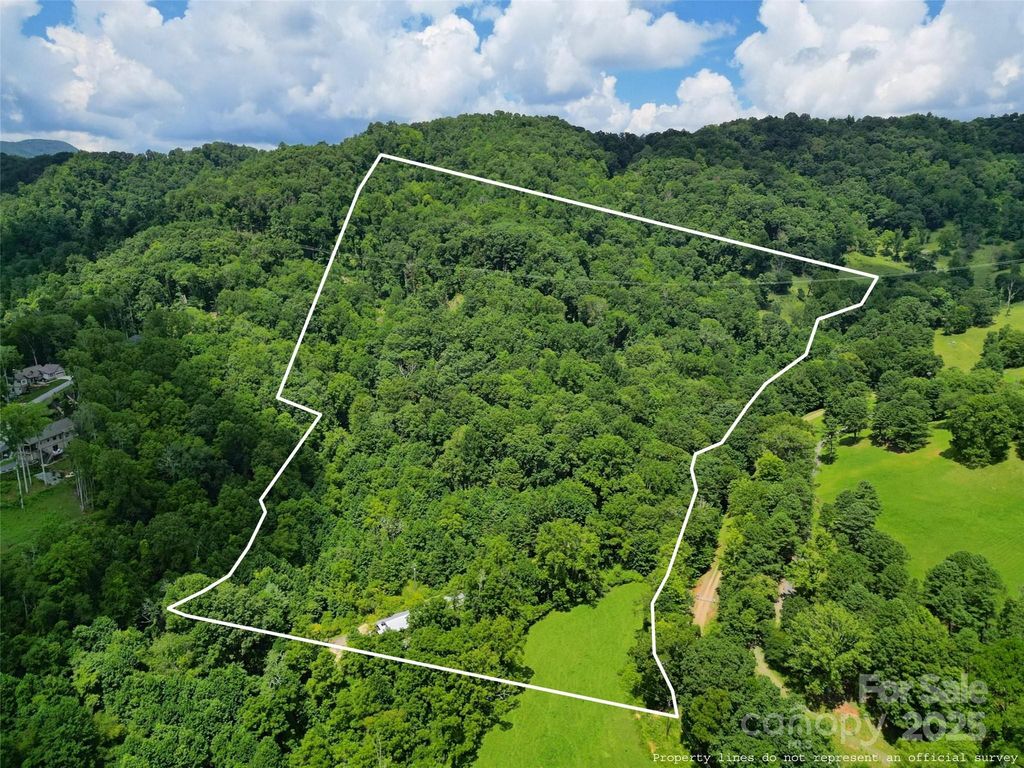 00 Queen Cove Road, Waynesville, NC 28785